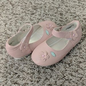 Girls Dress Shoes - size 9